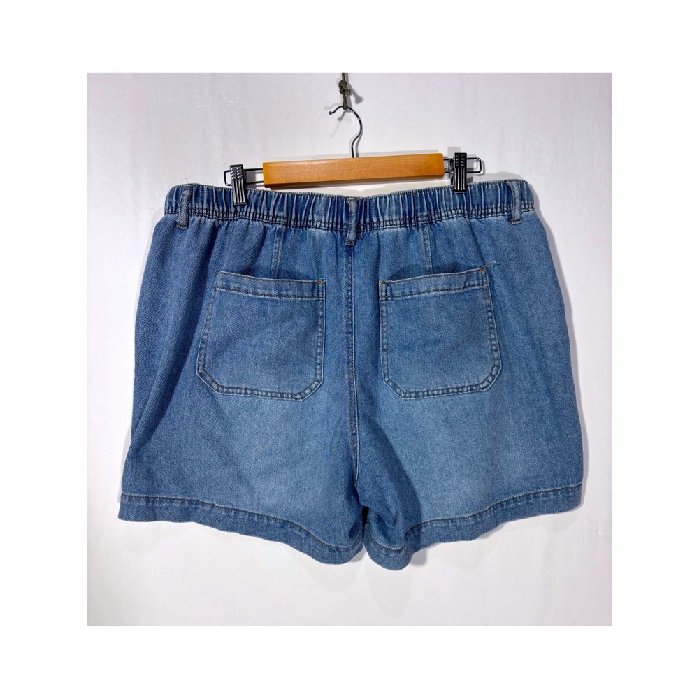 Casual Comfort Stitch Star Denim Pull On Shorts Womens 1X Blue - Picture 2 of 7